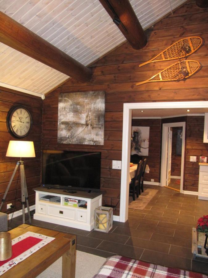 Malangen Lodge Мейстервик Экстерьер фото