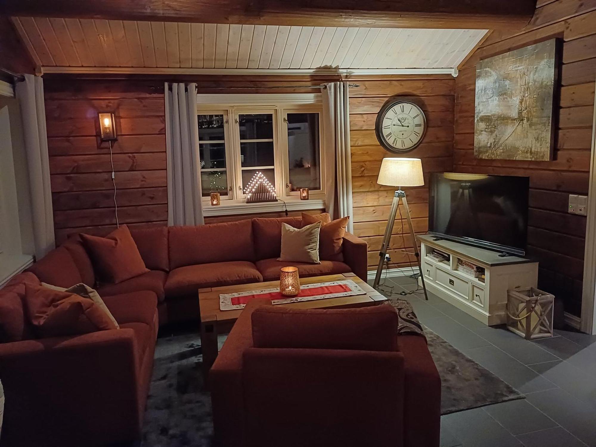 Malangen Lodge Мейстервик Экстерьер фото